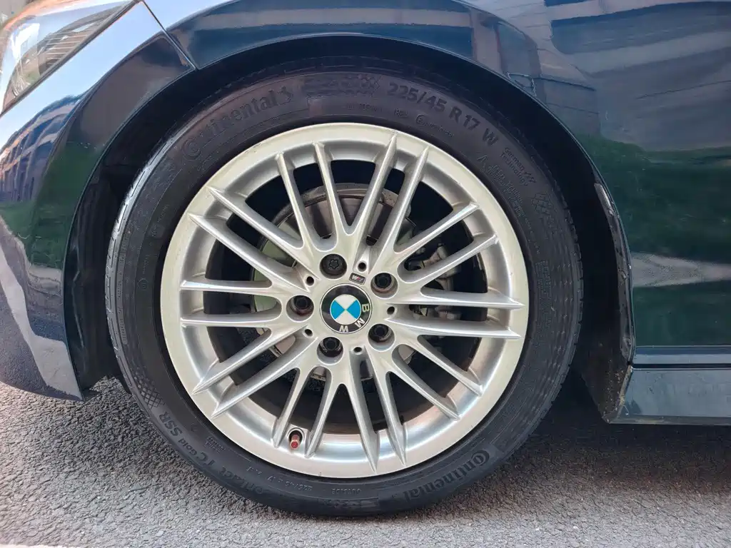 BMW 1 Series (Import) — миниатюра 4