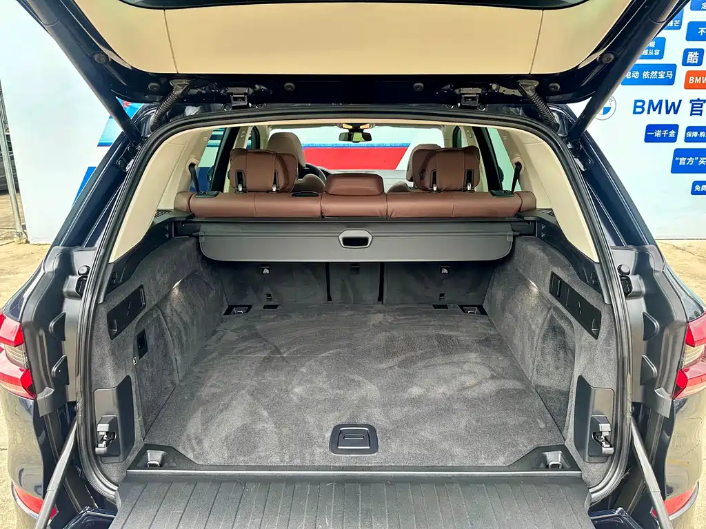BMW X5 2022 xDrive40i M Sport