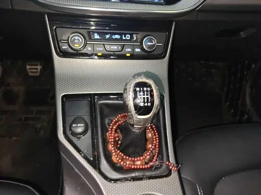 Geely Emgrand GS — миниатюра 14