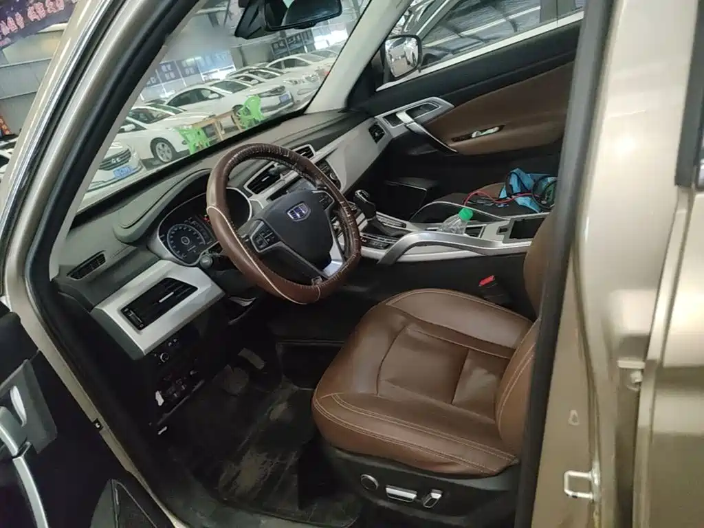 Geely Boyue — миниатюра 15