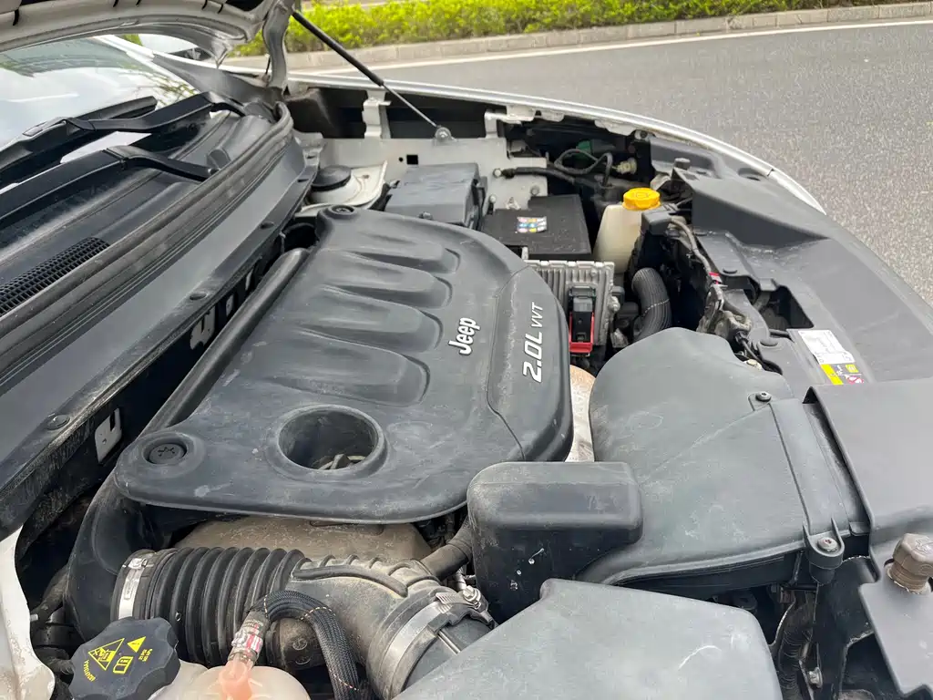 Jeep Cherokee 2.0L Superior Edition, фото 15