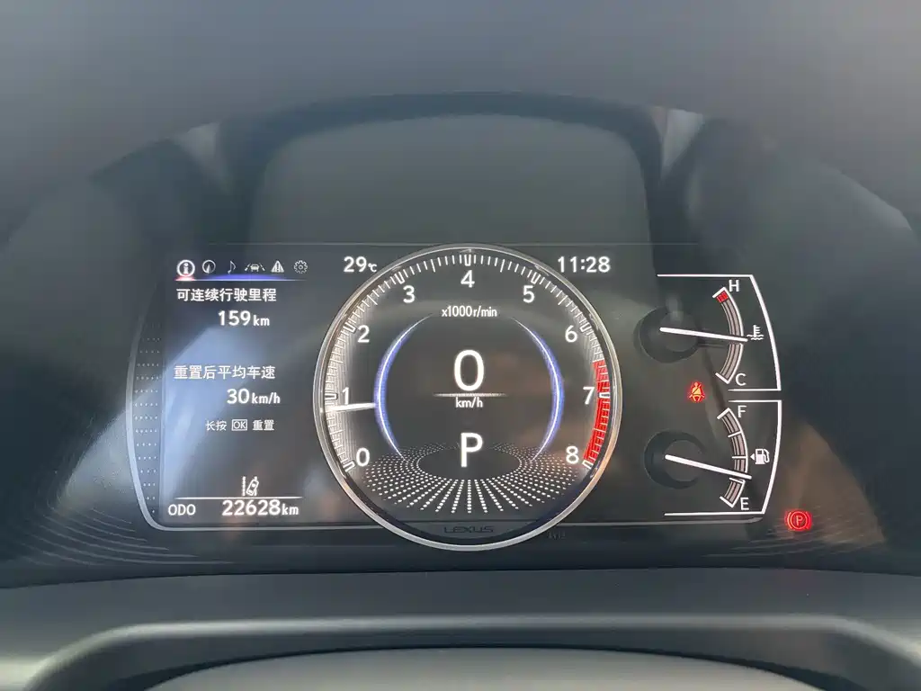 Lexus ES — миниатюра 18