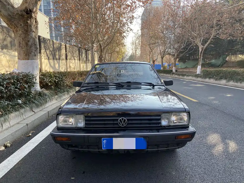 Volkswagen Santana 09 1.8 MT