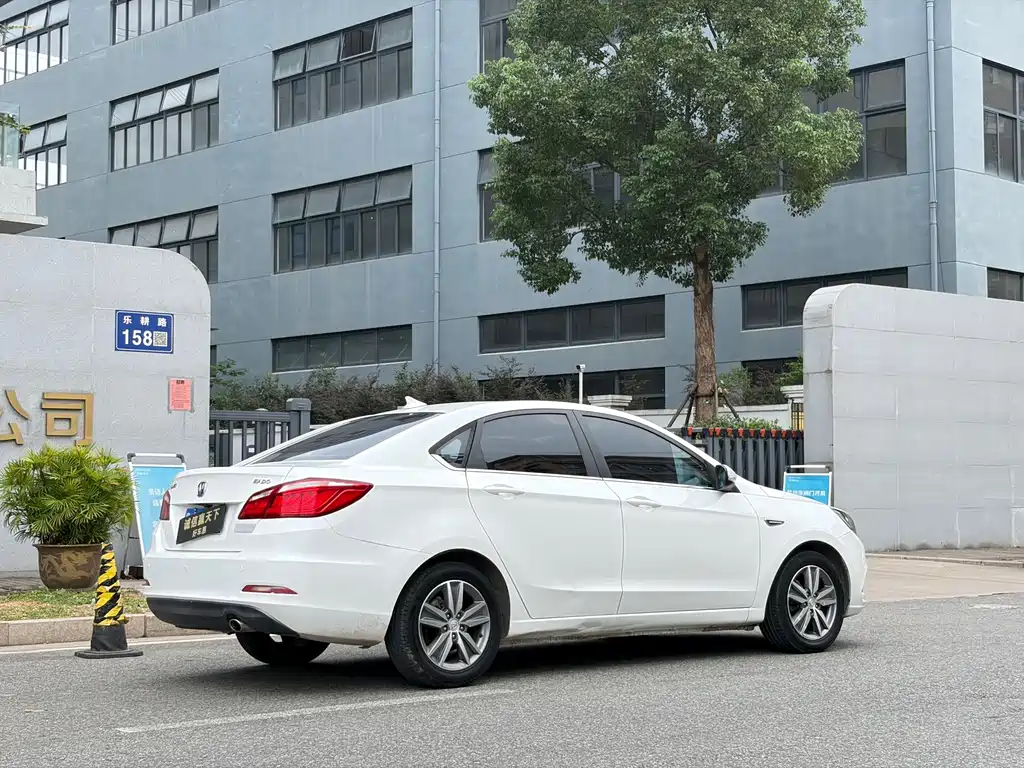 Changan Eado — миниатюра 12