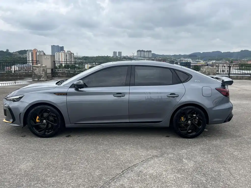 MG MG6 — миниатюра 4