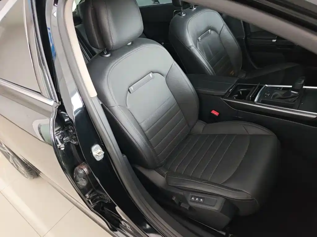 Citroen C6 — миниатюра 25