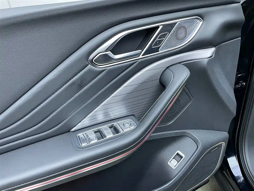 Hongqi HONGQI HS7 PHEV