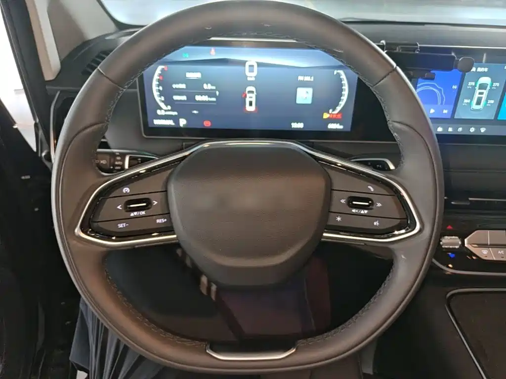 MAXUS G10 — миниатюра 11