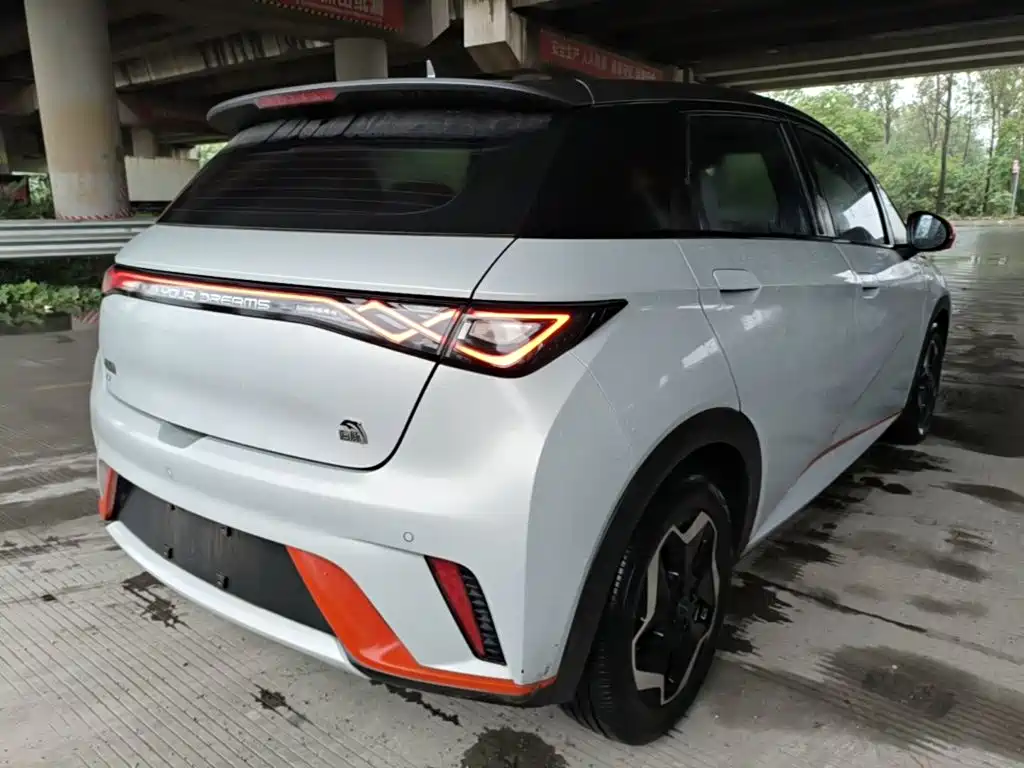 BYD Dolphin — миниатюра 7