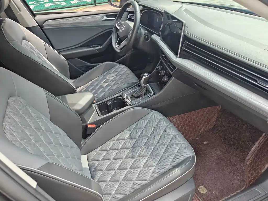 Volkswagen Sagitar — миниатюра 16