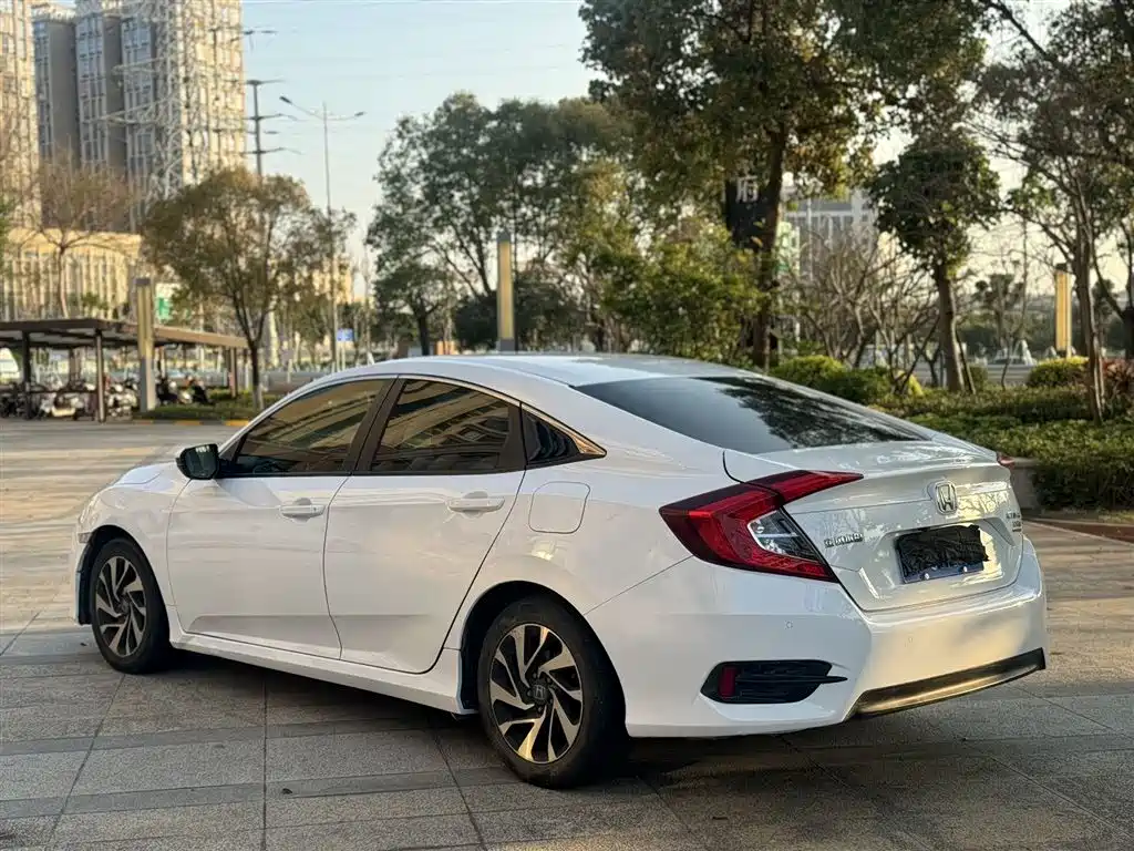 HONDA CIVIC