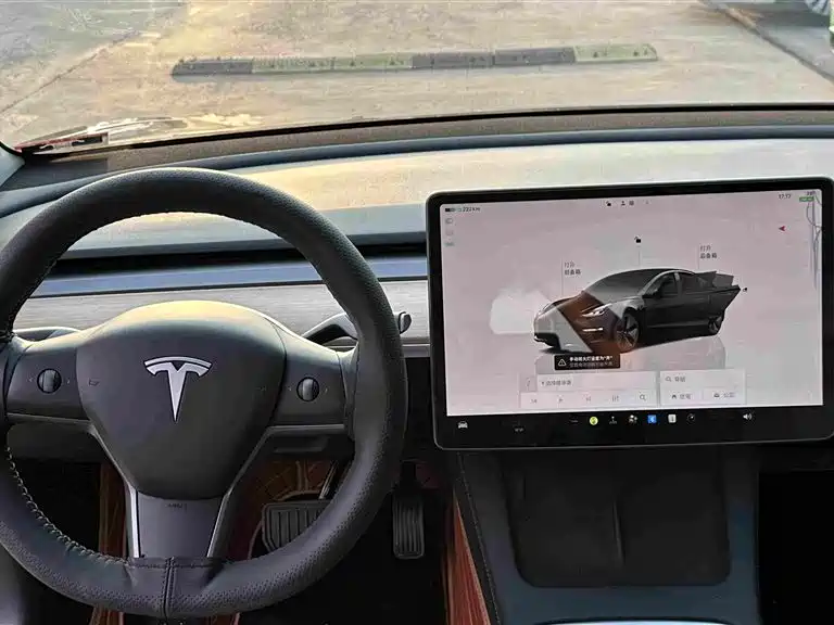 Tesla Model 3 — фотографии объявления, Фото 15