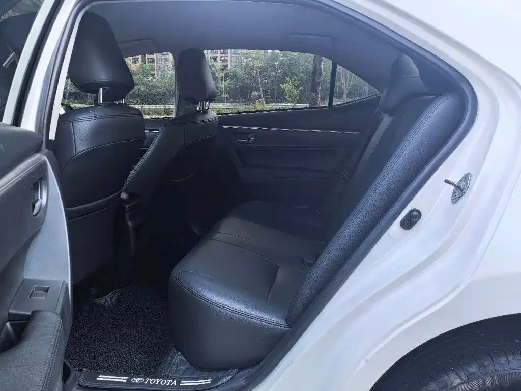 Toyota Corolla — миниатюра 9