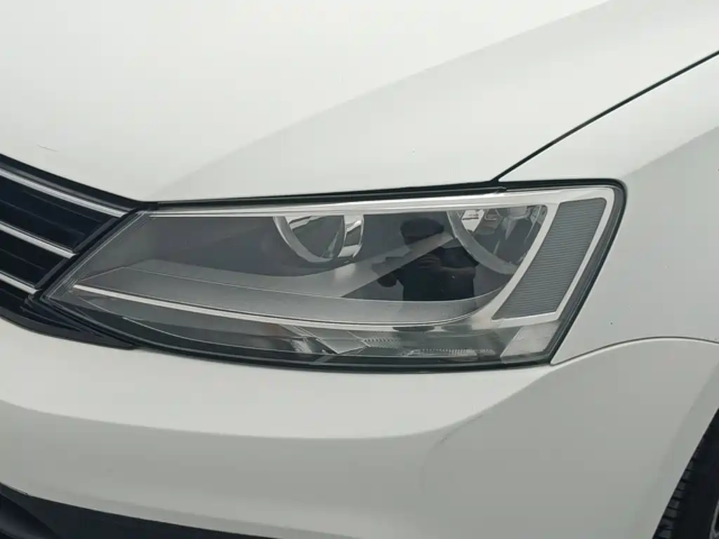 Volkswagen Sagitar — миниатюра 14