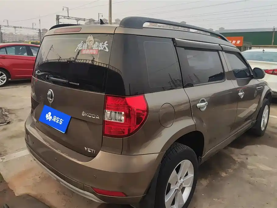 SKODA YETI