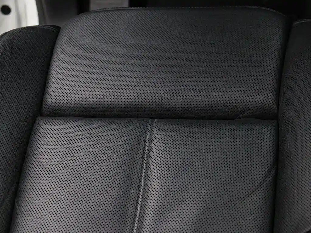 Porsche Cayenne — миниатюра 21
