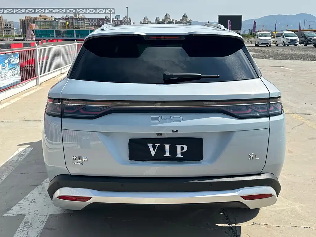 BYD L DM-i — миниатюра 7