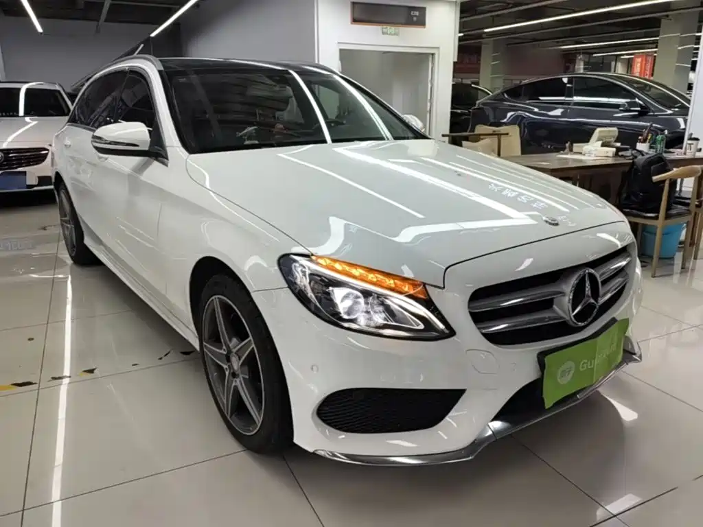 Mercedes-Benz C-Class (Import) — миниатюра 4