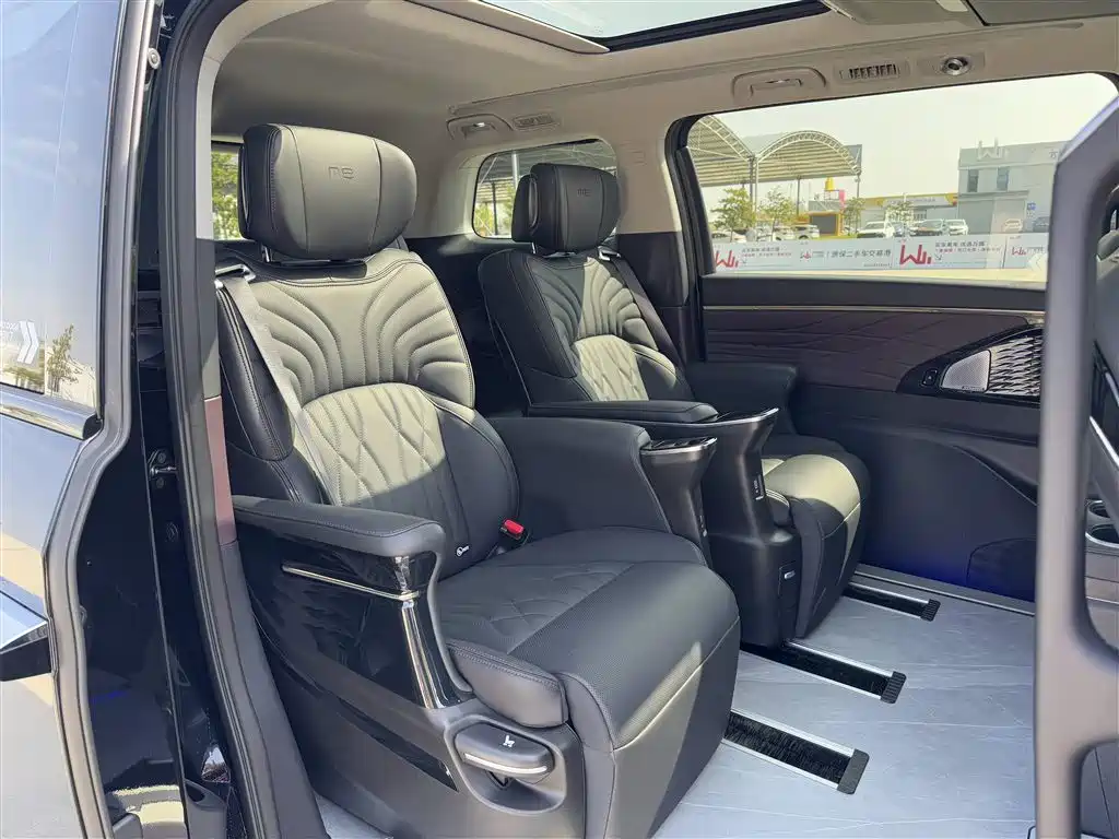 GAC Motor Trumpchi M8 — миниатюра 18