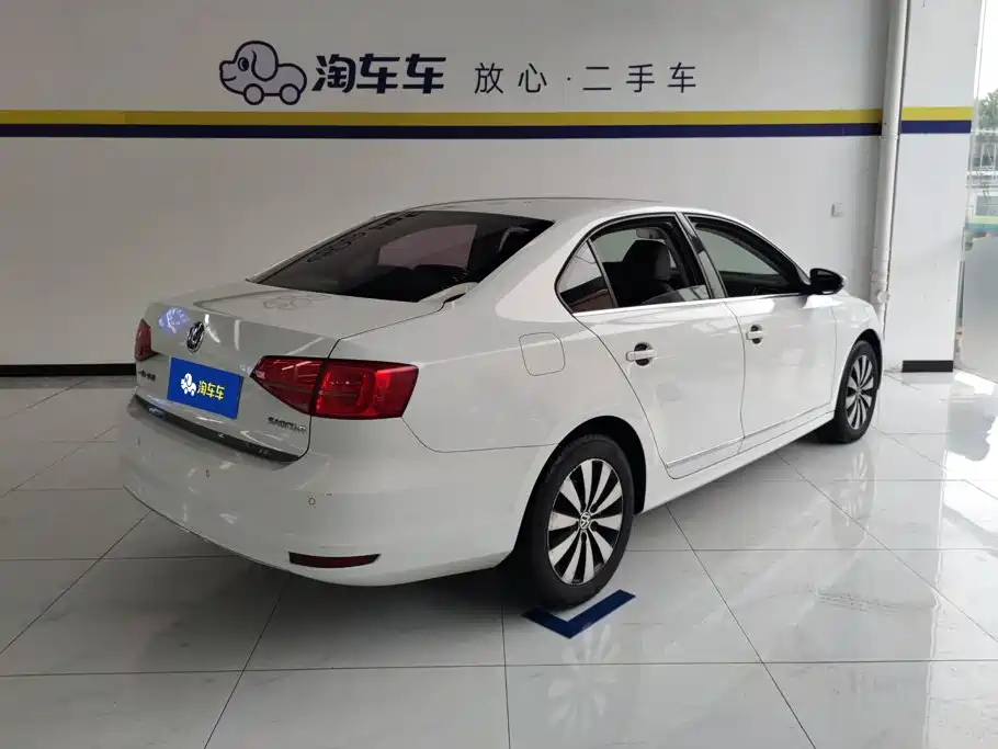Volkswagen Sagitar — миниатюра 3
