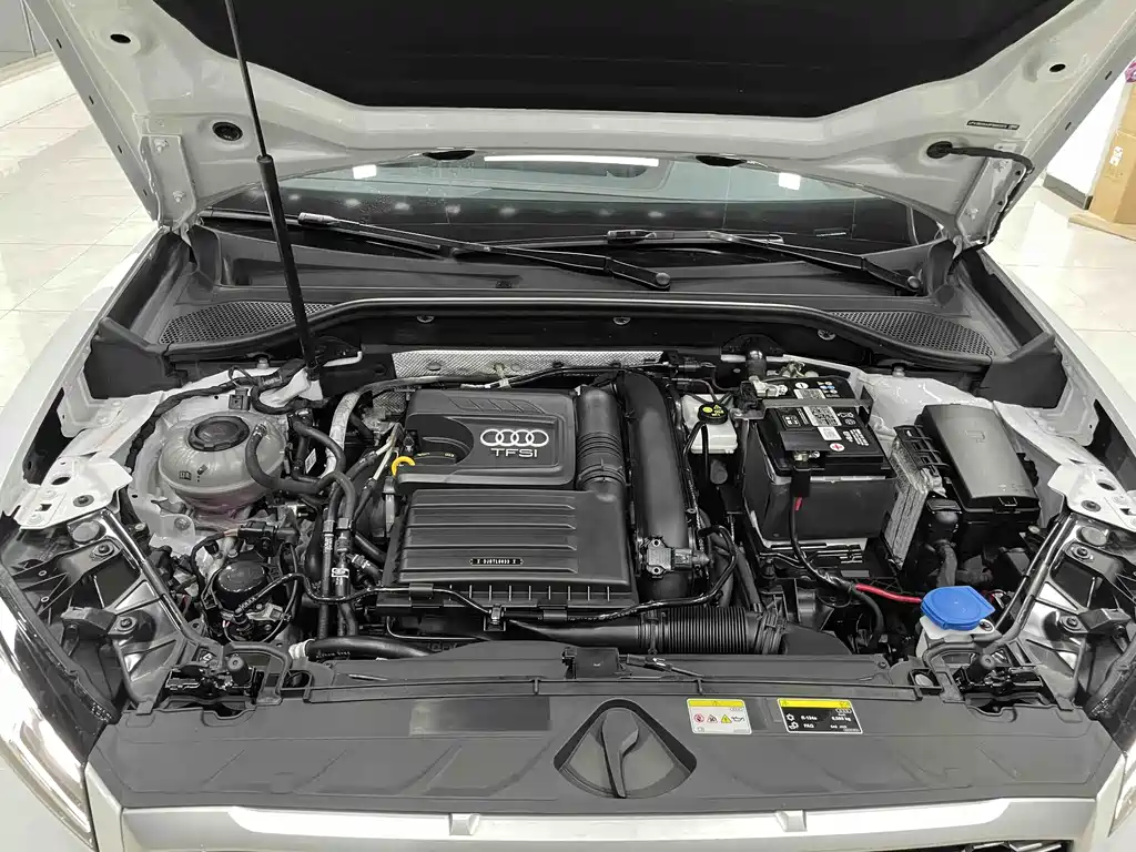 Audi Q2L — фотографии объявления, Фото 15