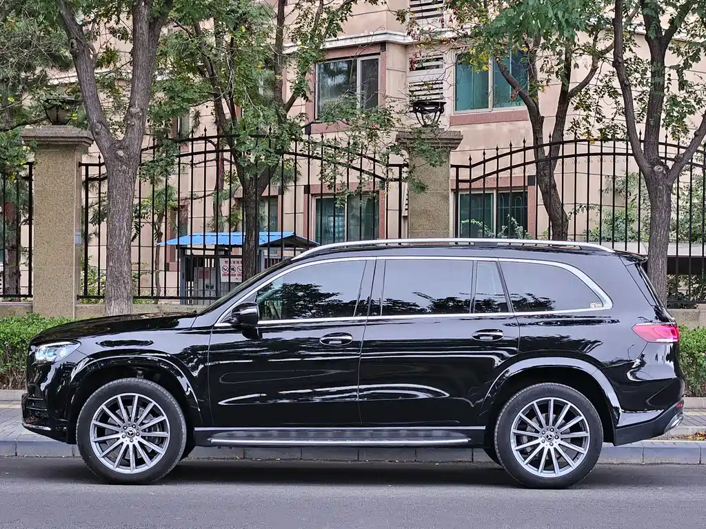 Mercedes-Benz GLS 2023 — фото 2