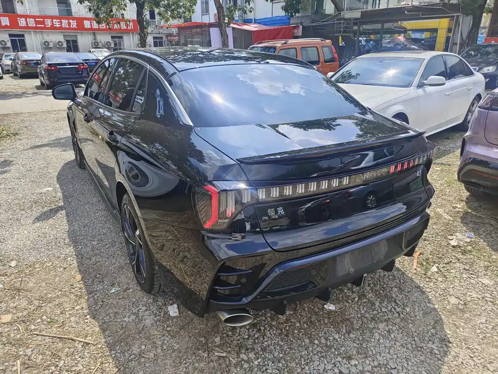 Lynk & Co 03 — миниатюра 14