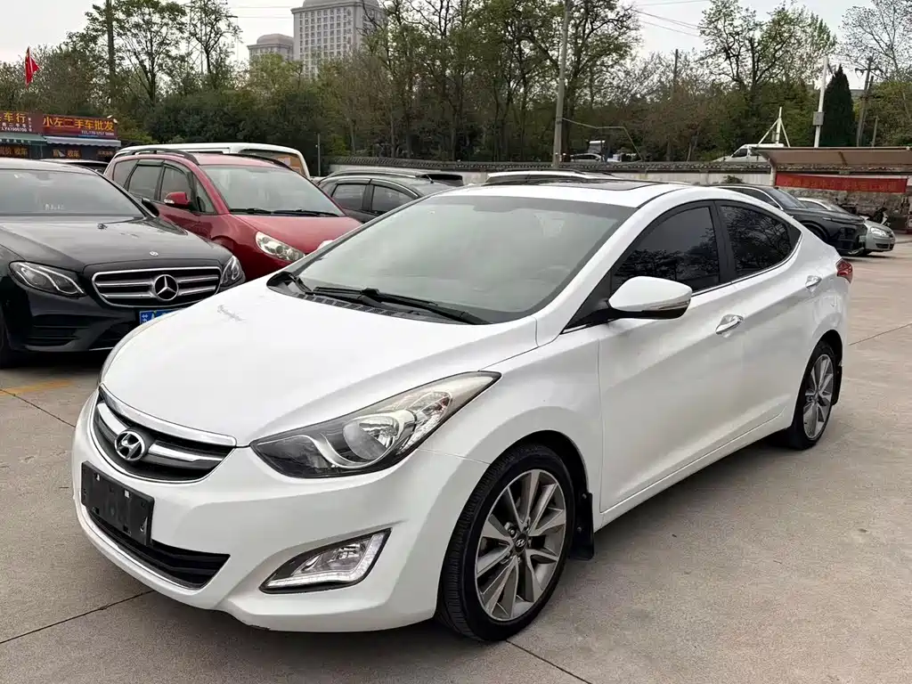 Купить Hyundai Elantra Langdong
