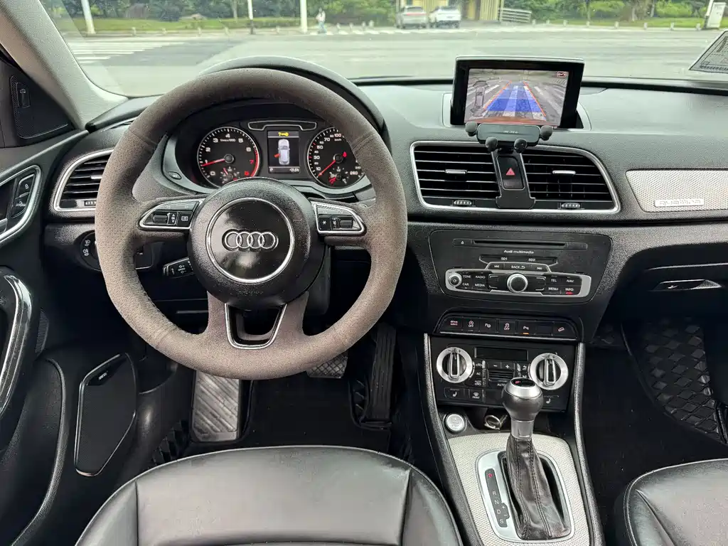 Audi Q3 — миниатюра 8