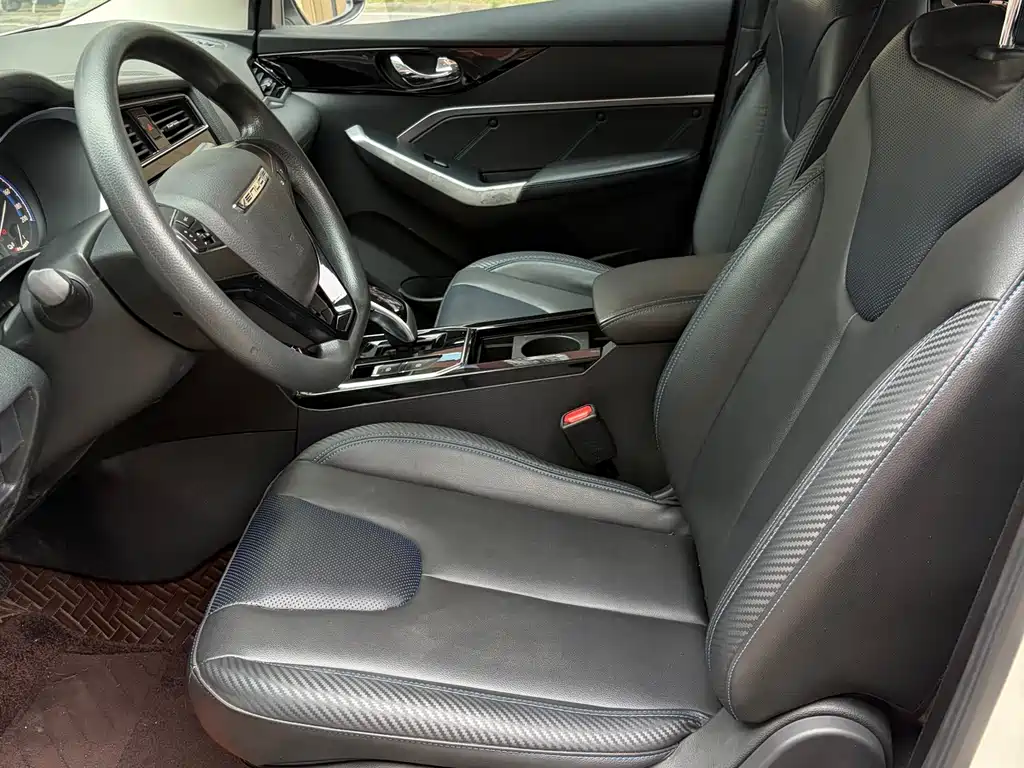 Venucia D60 EV — миниатюра 4