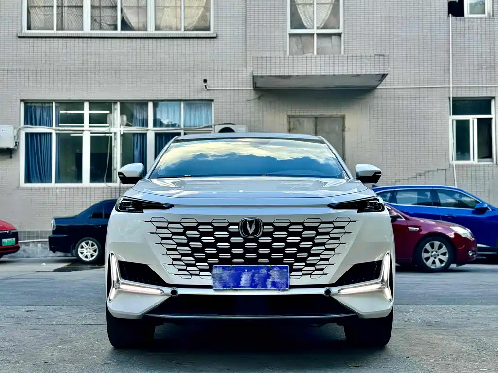 Changan UNI-K — миниатюра 2