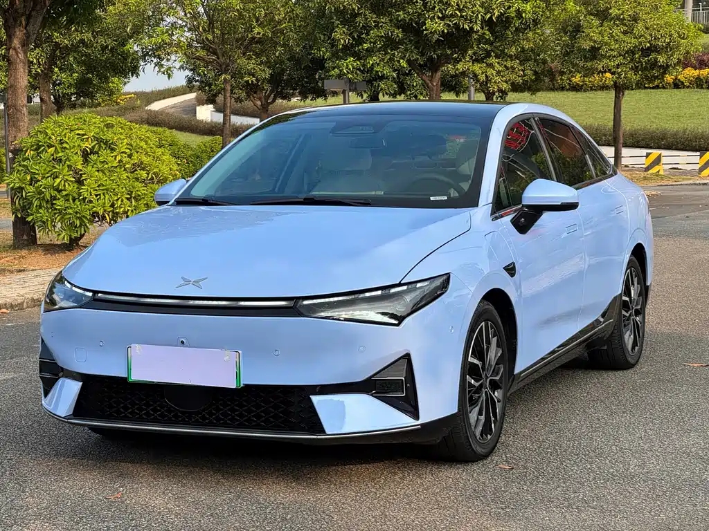 XPeng P5