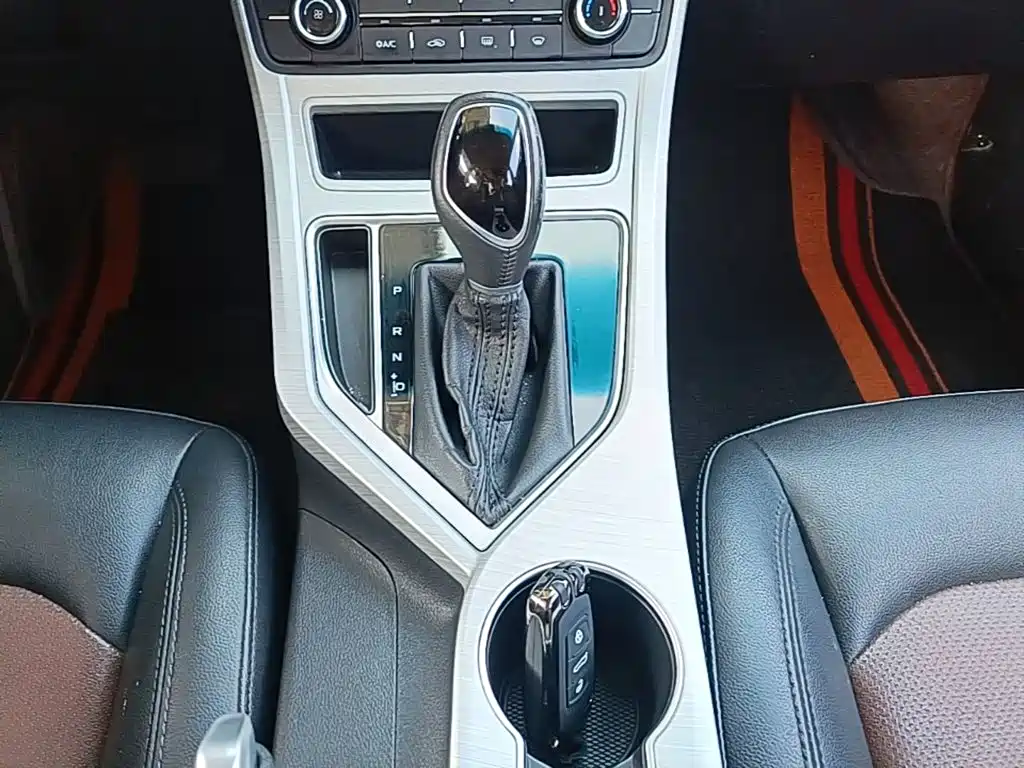 Geely Vision — миниатюра 14