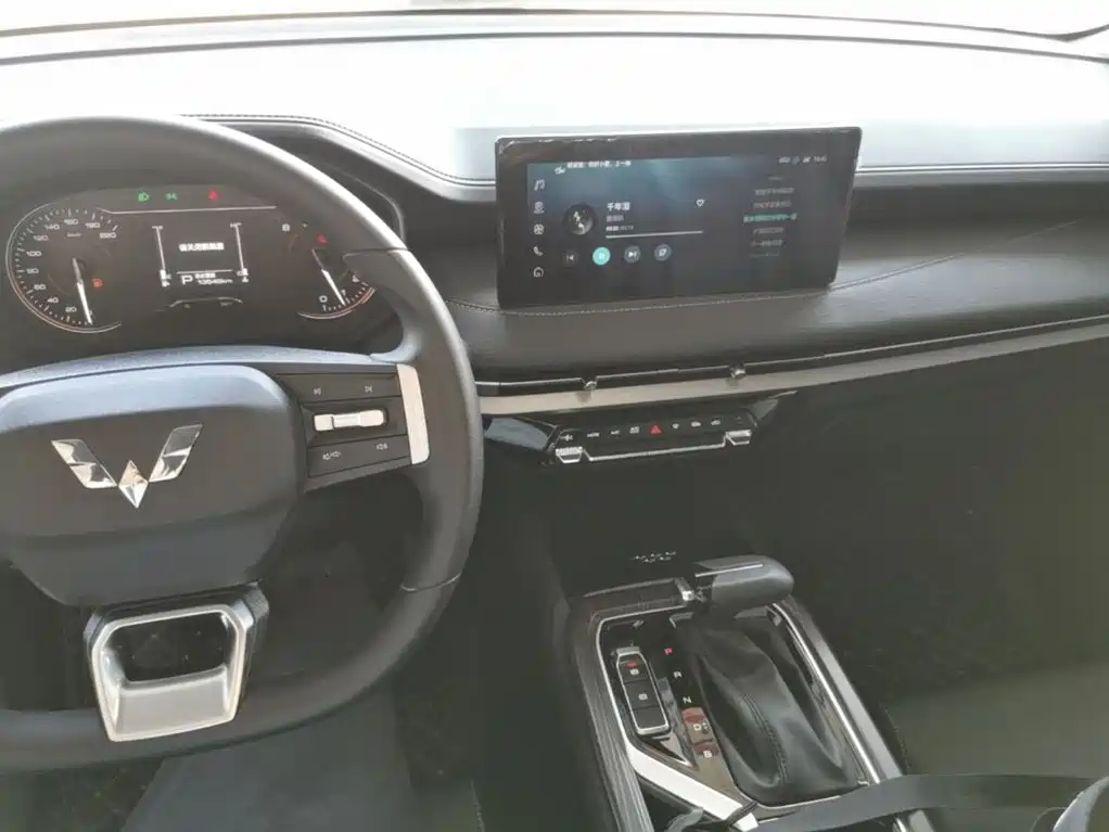 Wuling Jiachen — миниатюра 10