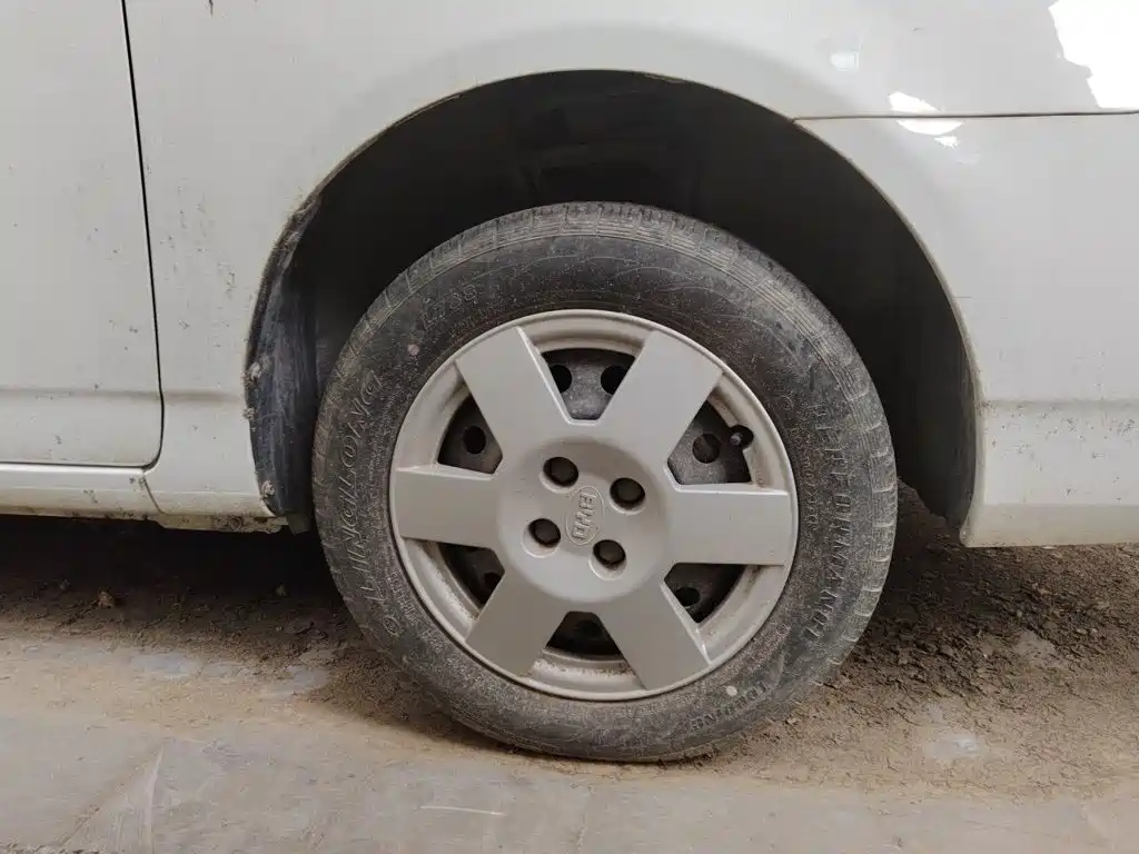 BYD F3 — миниатюра 24