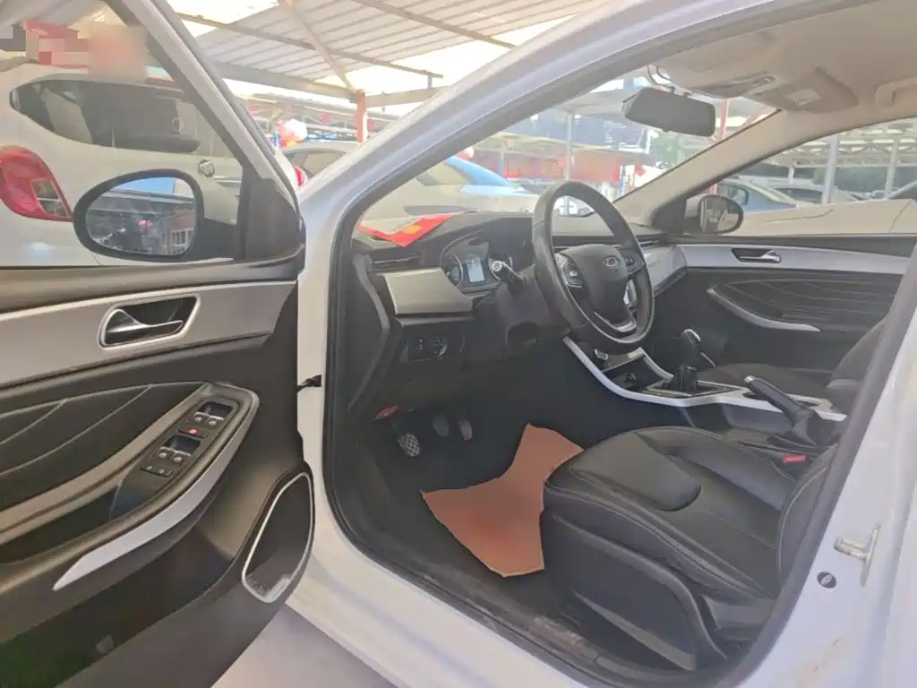 Chery Arrizo 5 — миниатюра 16