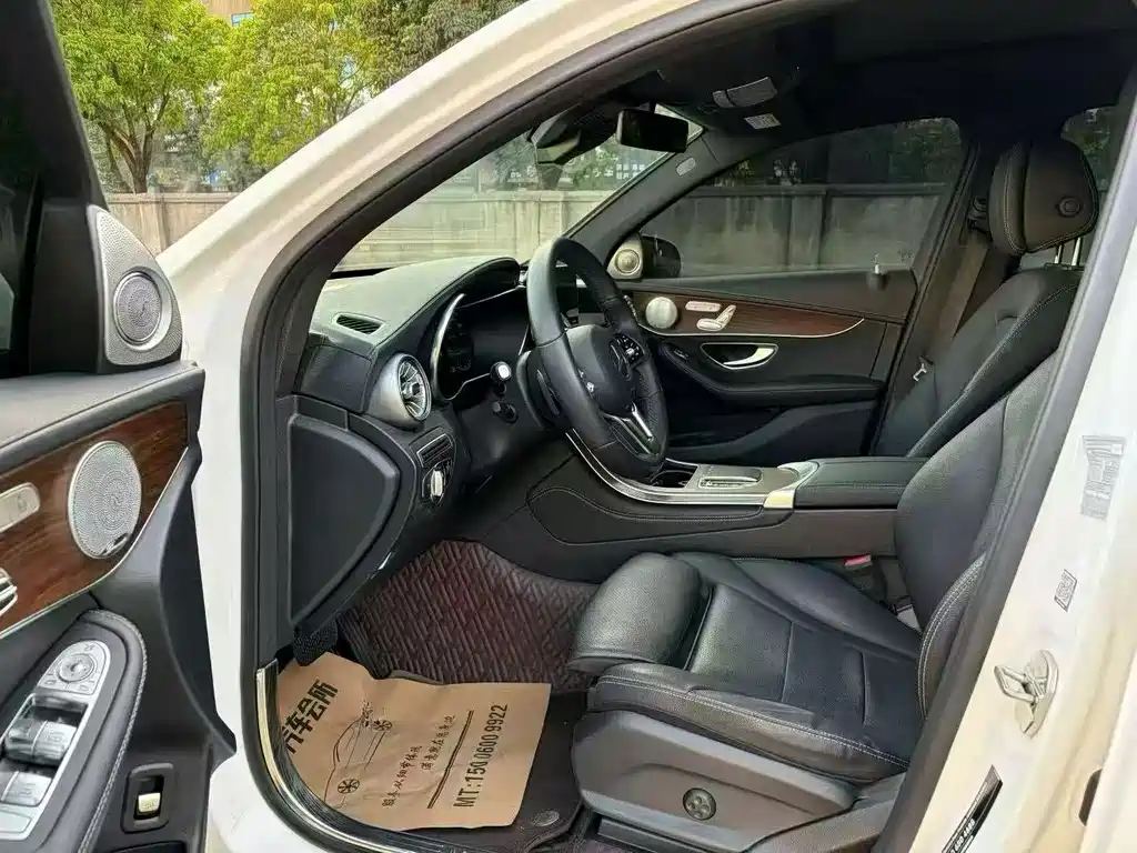 Mercedes-Benz GLC — миниатюра 4