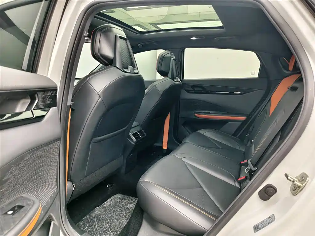 Changan UNI-V 2022 1.5T Luxury