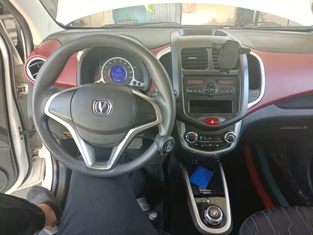 Changan EV — миниатюра 10
