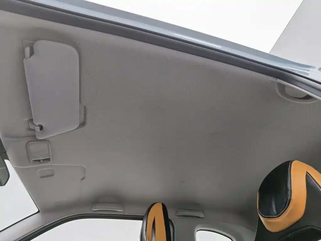Wuling MINIEV — миниатюра 14