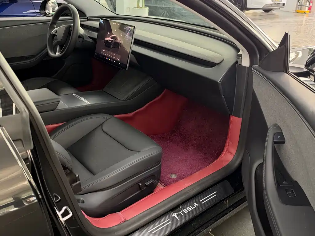 Tesla Model 3 — фотографии объявления, Фото 6