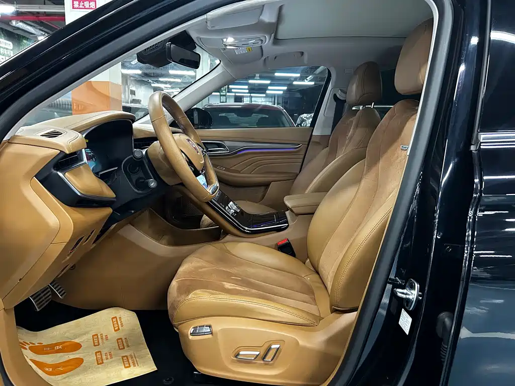 Roewe MARVEL X — миниатюра 6