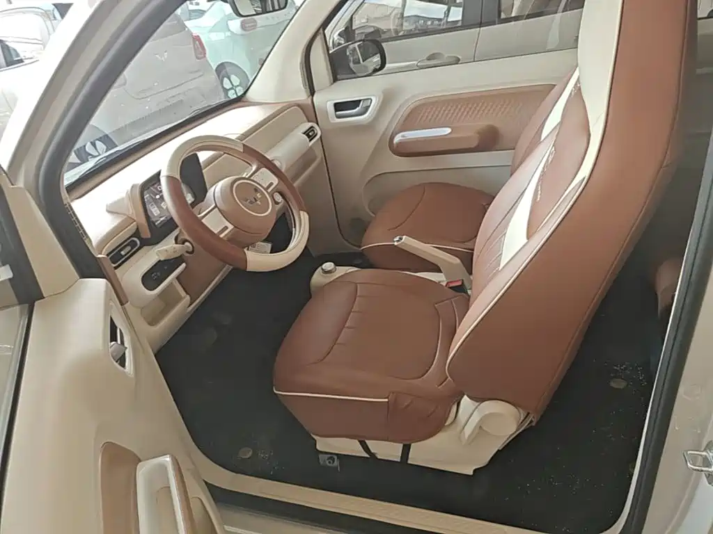 Wuling MINIEV — миниатюра 15