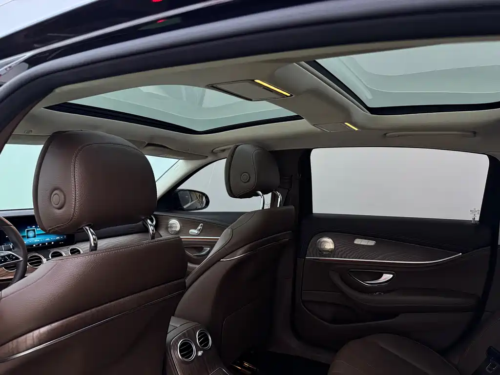 Mercedes-Benz E-Class E 2023 E 260 L