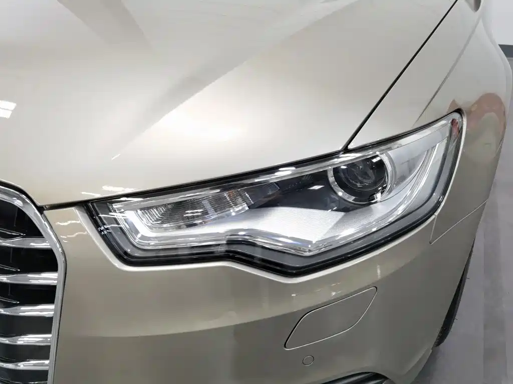 Audi A6L — миниатюра 7