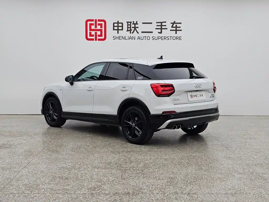 Audi Q2L — миниатюра 2