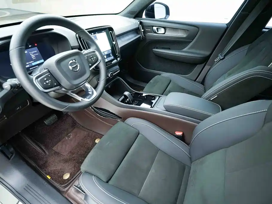 Volvo C40 — миниатюра 10