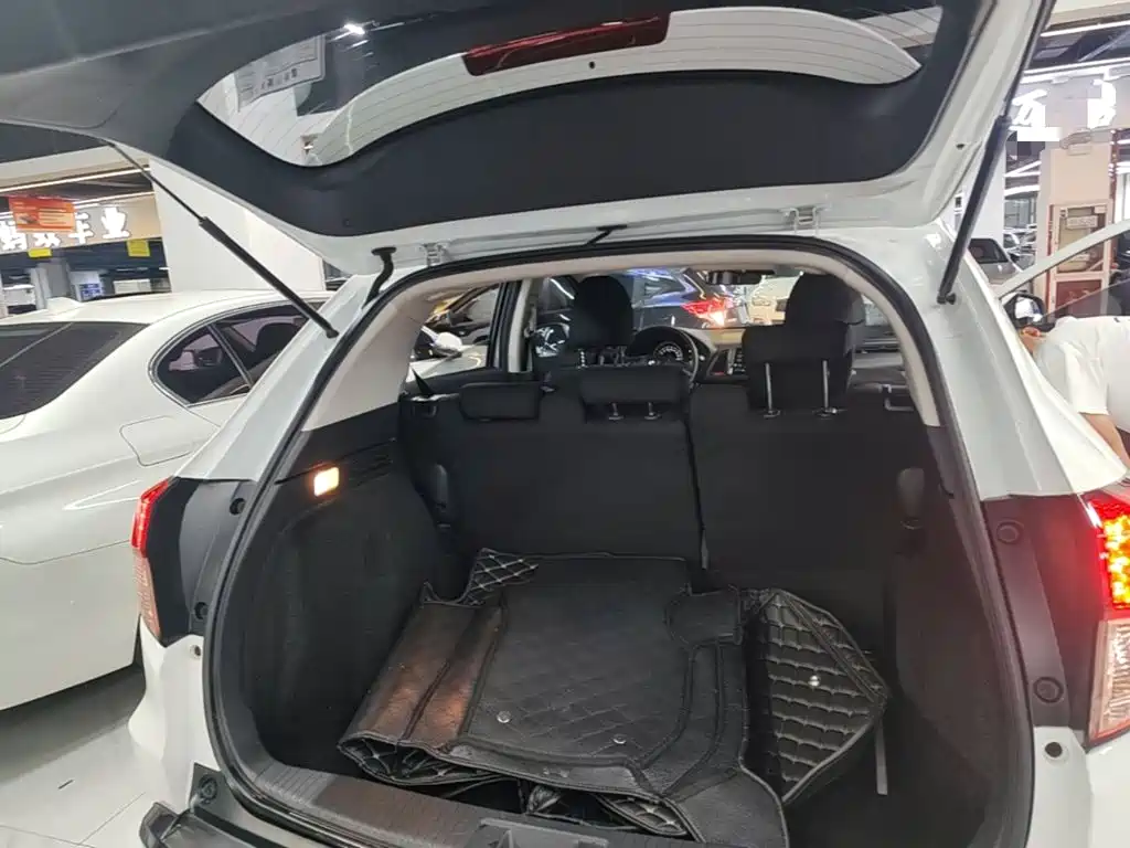 Honda Vezel — миниатюра 19