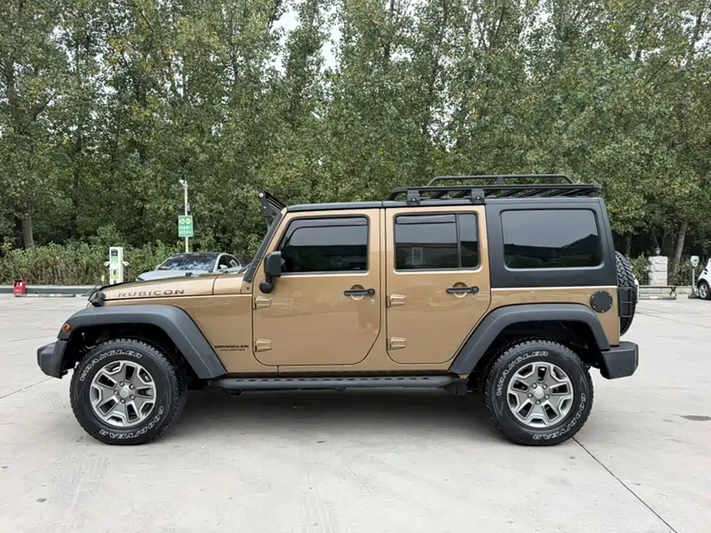 Jeep Wrangler — миниатюра 6