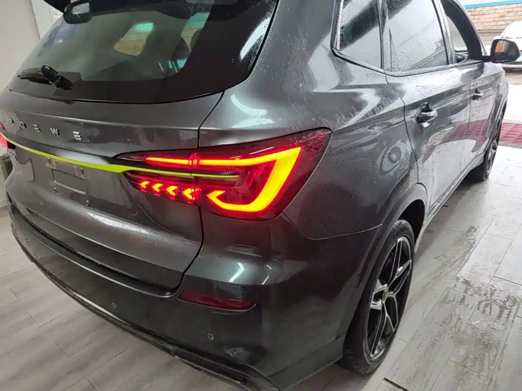 Roewe RX5 — миниатюра 8